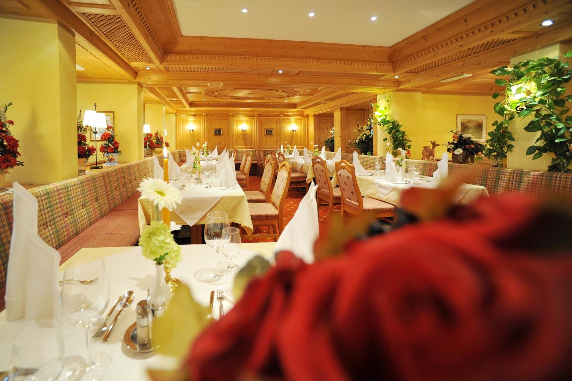 Thermal-Badhotel Kirchler Tux Dış mekan fotoğraf